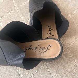 Free People Black Mules